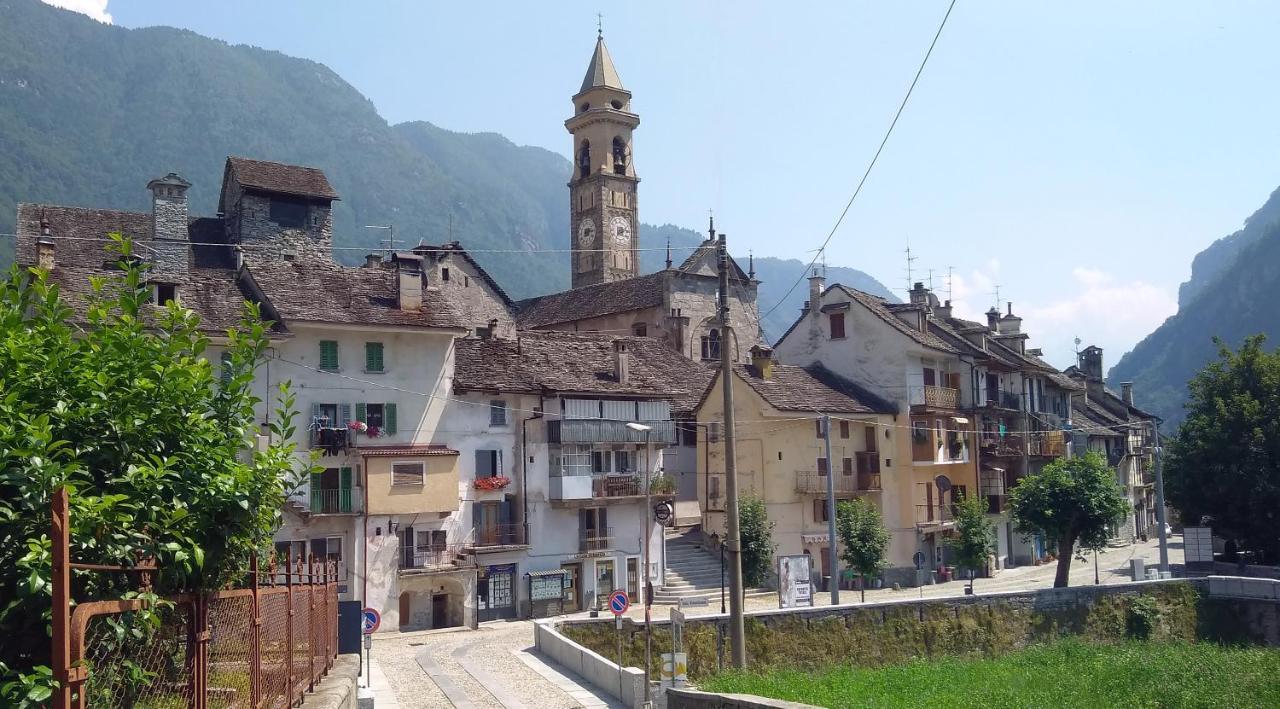 B&B Chalet Il Picchio Варцо Екстериор снимка