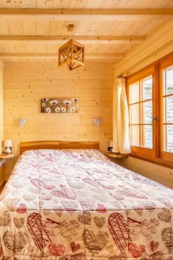 B&B Chalet Il Picchio Варцо Екстериор снимка